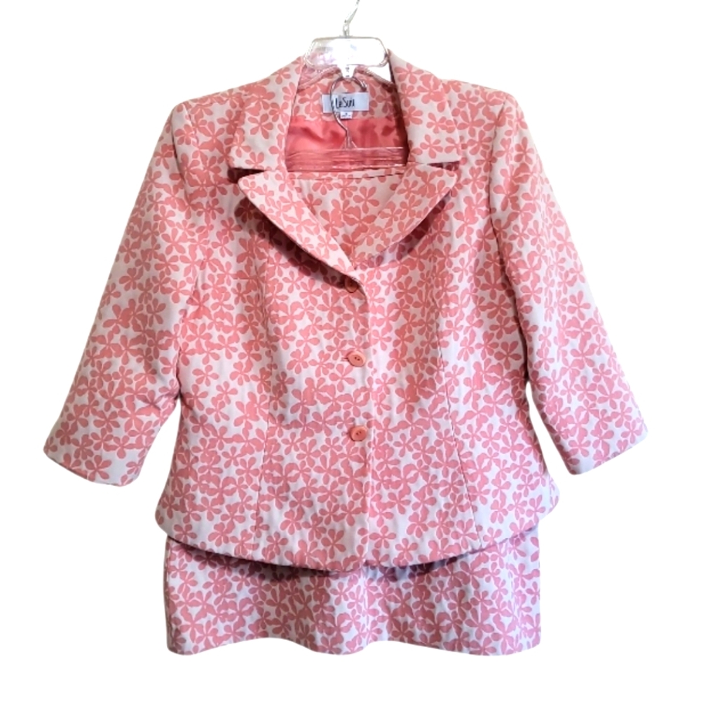 Le Suit Vintage 2PC Skirt Suit Coral Pink Retro Flower Power Hippie Set Size 16
